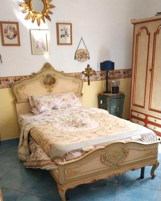 Letto in stile veneziano 