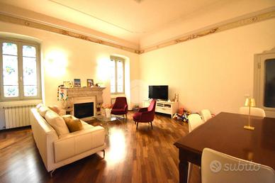 CASA DI CORTE A CASTIGLIONE DELLE STIVIERE