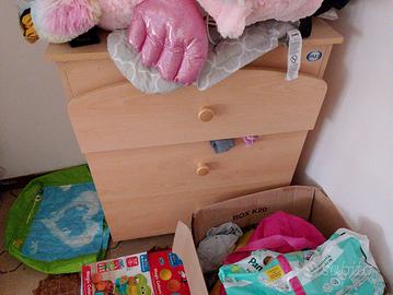 fasciatoio con vasca per il bagnetto 