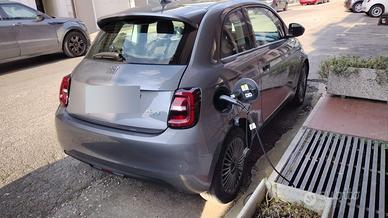  nuova e500 icon berlina 