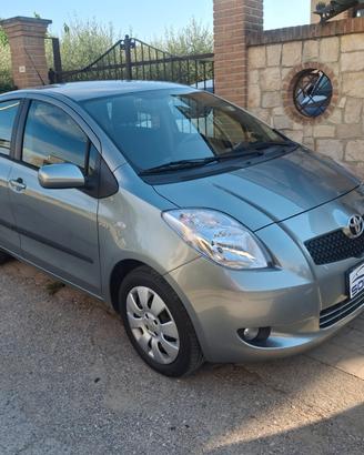 Toyota Yaris 1.4 D-4D 5 porte neopatentati