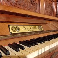 pianoforte Max Skibbe
