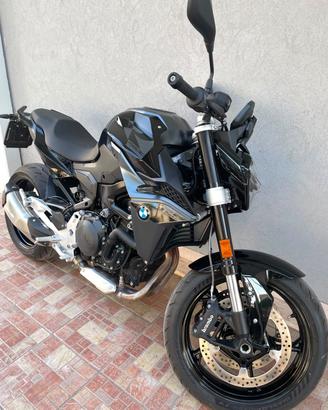 BMW F900R 500km