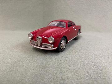 TOGI Alfa Romeo Giulietta Sprint 1300 1954 1:23