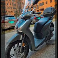 Honda sh 125 sport