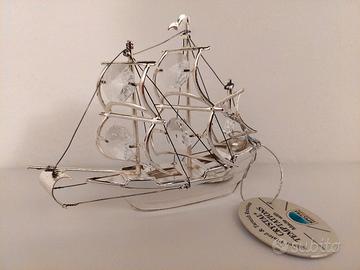 Nave con cristalli Swarovski