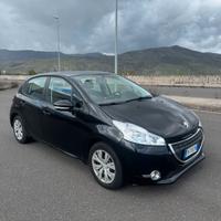 Peugeot 208 1.2 VTi 82 CV 5 porte Allure