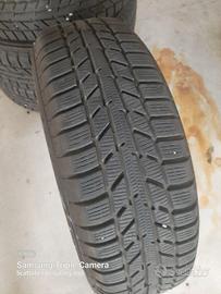 Gomme invernali toyos yaris con cerchi in lega