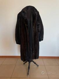 Pelliccia Visone scuro taglia 44