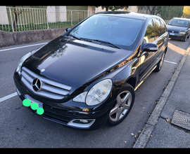 Mercedes GPL R350 2007