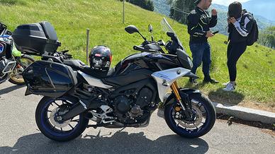 Tracer 900 GT