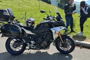 Tracer 900 GT