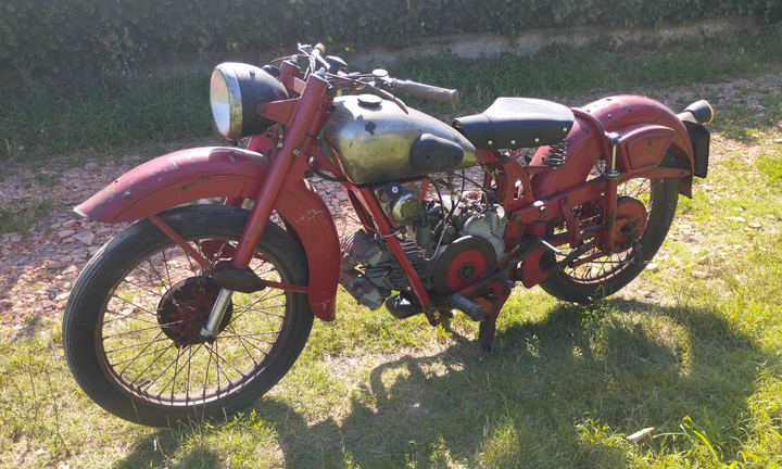 Moto Guzzi Airone 250 (Astorino)