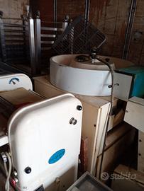 ATTREZZATURA FORNO PANETTERIA COMPLETA