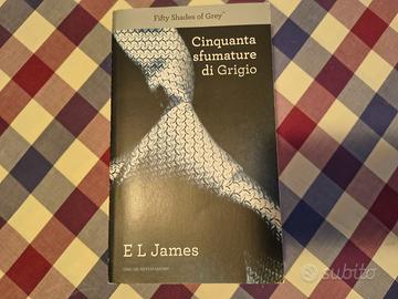 Libro Cinquanta sfumature di grigio di E.L.James