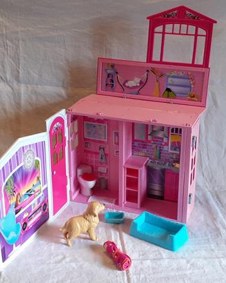 Casa di Barbie richiudibile