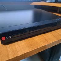 LG DP132 DVD player