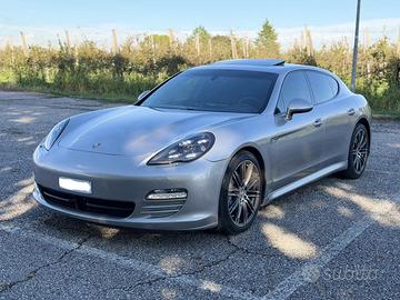 Panamera 4S