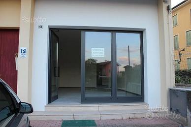 Negozio / Laboratorio Fronte Strada