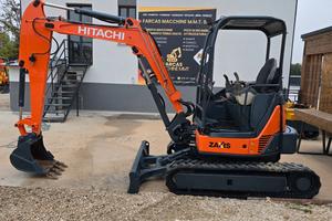Miniescavatore Hitachi u38 anno 2012 36 ql