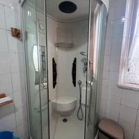Doccia con idro massaggio