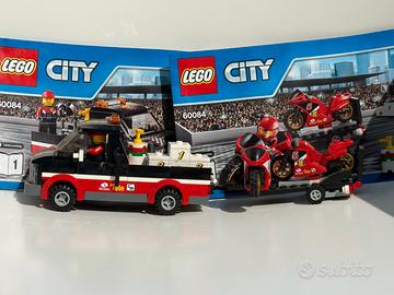 LEGO City 60084 - Trasportatore di Moto da Corsa