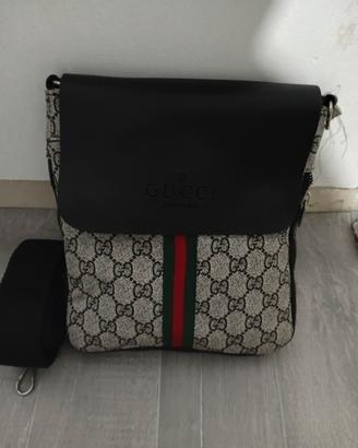 borsello a tracolla gucci da uomo 