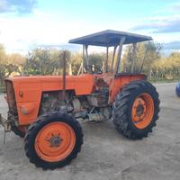 trattore fiat 615 DT