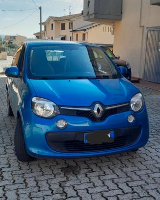 Renault twingo 1.0 She live