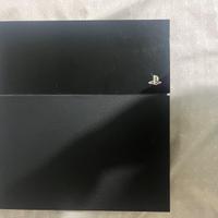 PLAYSTATION 4 STANDARD