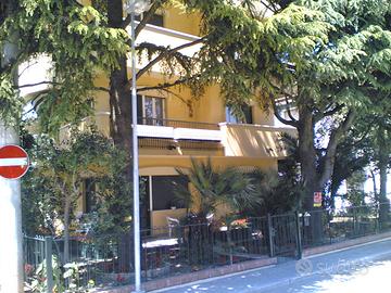 Riccione appartamento vacanze con giardino