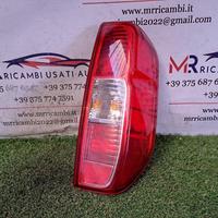 STOP FANALE POSTERIORE DESTRO NISSAN Navara Serie