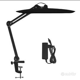 Lampada led per lashmaker