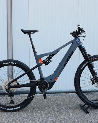26-36 KTM MACINA KAPOHO PRO LTD – EX NOLEGGIO: 935