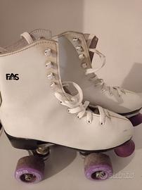 pattini per pattinaggio artistico