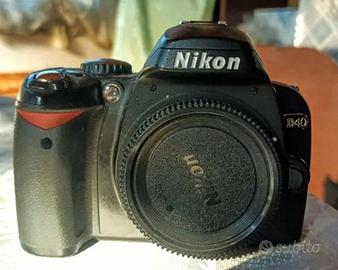 NIKON D40