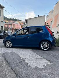 Cerchi in lega momo