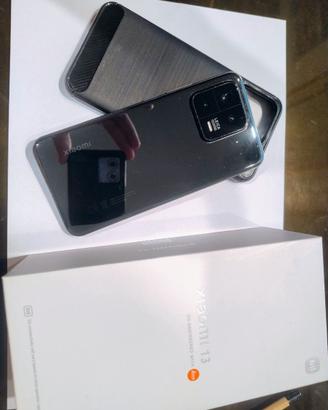 Xiaomi 13 256gb 8 gb con 4 cover e vetrino