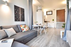 Bilocale appena ristrutturato