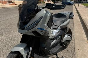 Honda Xadv 750 2025