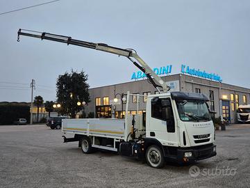 Iveco Eurocargo 75E19 gru e cassone fisso