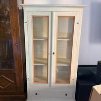 Vetrina in legno