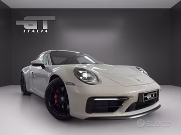 Porsche 911 CARRERA 4S