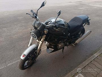 Ducati Monster 600