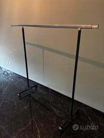 Stand professionali con ruote