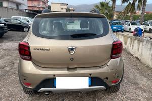 Dacia Sandero Stepway 0.9 TCe Turbo GPL 90 CV S&S 