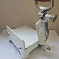 Taglia Formaggio Ghisa