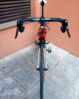 bici da corsa in carbonio 11v nuova