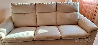 divano 3 posti + 2 poltrone