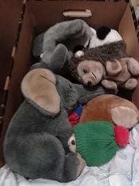scatolone di peluche